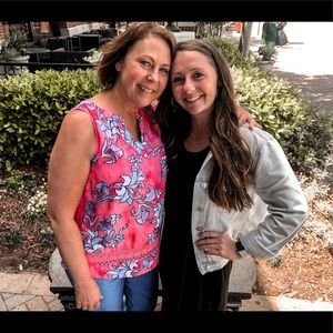 Meet your Posher, Katie